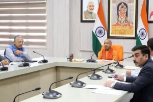 सीएम योगी ने की मेरठ, कानपुर और मथुरा-वृंदावन की विकास कार्ययोजना की समीक्षा... कहा- रेवेन्यू शेयरिंग मॉडल पर लें निजी क्षेत्रों से सहयोग और...