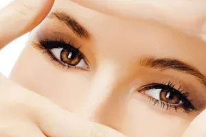 आंखों की हरकत खोलती है कई राज... मातृभाषा कैसे बदलती है पढ़ने का अंदाज!