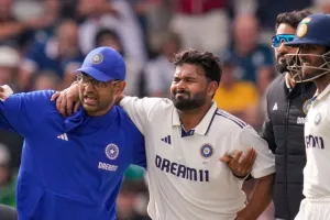 Rishabh Pant Injured: फिर घायल हुए ऋषभ पंत... 3 गेंद में 3 बार लगी चोट, हुए रिटायर, अफ्रीका के खिलाफ सीरीज से पहले बढ़ी टीम इंडिया की चिंता