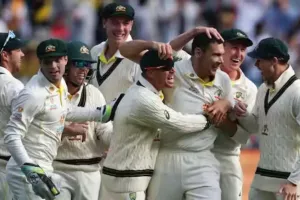 Ashes Series से पहले ऑस्ट्रेलिया को बड़ा झटका... तेज गेंदबाज जॉश हेजलवुड और सीन एबॉट हुए चोटिल 