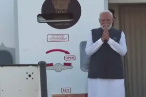 दक्षिण अफ्रीका से स्वदेश लौटे प्रधानमंत्री मोदी, सफल रहा तीन दिवसीय G20 स्म्मेलन