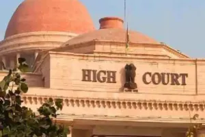 एलडीए का कारनामाः जिस प्लॉट का बैनामा और नक्शा पास किया, उसी पर बने घर को कर दिया ध्वस्त, HC ने लगाई रोक... मांगा जवाब