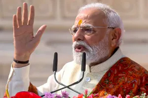 अयोध्या तब मर्यादा का केन्‍द्र थी, अब विकसित भारत का मेरुदंड बनकर उभर रही: प्रधानमंत्री मोदी 