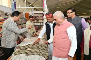 कौशल विकास और डिजिटल मार्केटिंग से सजा खादी महोत्सव, स्वदेशी, नवाचार और ग्रामीण सशक्तिकरण का भव्य उत्सव