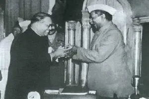 26 नवंबर: जानिए 26 नवंबर को राष्ट्रीय कानून दिवस क्यों मनाते है... इतिहास के पन्नों का सच