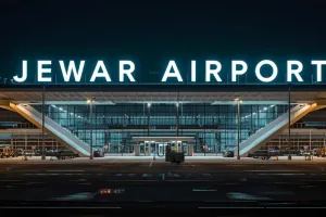 CM योगी खुद जाएंगे जेवर, एयरपोर्ट का करेंगे फाइनल रिव्यू, जल्द शुरू होंगी उड़ानें 