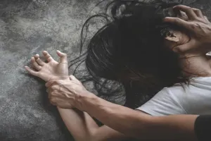 Moradabad: तमंचे की नोक पर पर युवती का अपहरण...फिर बंधक बनाकर किया रेप