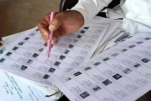 UP में SIR प्रक्रिया की अवधि 3 महीने बढ़ाने के लिए सुप्रीम कोर्ट में याचिका दायर