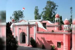 UP : 423 करोड़ से चमकेगा संभल, तीर्थस्थलों का होगा विकास, पर्यटन योजनाएं भरेंगी उड़ान