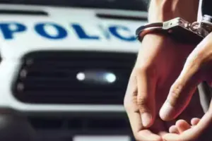 यूपी पुलिस कस्टडी से भाग रहे पशु तस्कर का एनकाउंटर... पैर में लगी गोली, आरोपी के खिलाफ दर्ज है कई मामले 