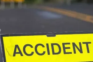    कुशीनगर में सड़क हादसा:  मोटरसाइकिल सवार एक व्यक्ति की मौत, फरार चालक की तलाश जारी