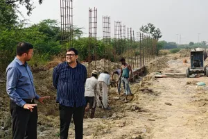  लखनऊ में बन रहा मैंगो म्यूजियम पार्क... देख सकेंगे आम की 775 प्रजातियां, नगर आयुक्त ने किया निरीक्षण