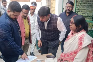 बाराबंकी में डीएम के परिश्रम से सफलता की ओर SIR अभियान