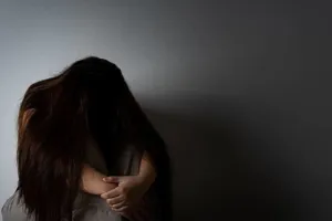 भदोही में नव विवाहिता से अश्लील हरकत:  9 लोगों के खिलाफ मामला दर्ज, स्नानगृह के सामने CCTV लगाने का किया था विरोध 