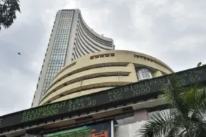  Stock Market Today:  तीन दिनों की गिरावट से उबरे शेयर बाजार, सेंसेक्स, निफ्टी में तेजी, इन शेयरों में बढ़त 