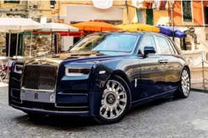 जब कार बन जाए आपकी खास पहचान