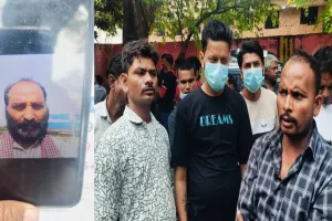 कानपुर : पिकअप की टक्कर से टेंपो पलटा, चालक की मौत