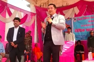 संविधान दिवस पर बोले एडीजे : आपसी सुलह समझौते से निपटाएं छोटे मामले 