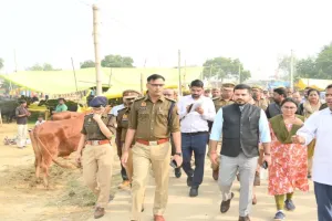 कार्तिक पूर्णिमा मेला : तैयारियों का डीएम व एसपी ने लिया जायजा, कहा - श्रद्धालुओं की सुविधा और सुरक्षा पर दें विशेष ध्यान