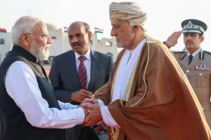 PM Modi : पीएम मोदी तीन देशों की यात्रा समाप्त करके स्वदेश रवाना, ओमान के डिप्टी पीएम 'नमस्ते' कर दी विदाई