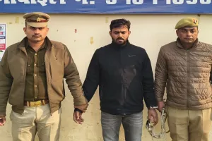 Bareilly : शूटरों के साथ अशरफ से मुलाकात करने वाला 50 हजार का इनामी गिरफ्तार