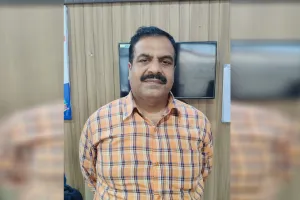 Bareilly: APT थाना प्रभारी निरीक्षक पांच हजार की रिश्वत लेते रंगे हाथ गिरफ्तार