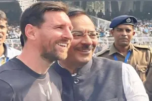 Lionel Messi इवेंट विवाद : ममता सरकार के खेल मंत्री ने दिया इस्तीफा, कहा- उम्मीद है कि CM मेरे अनुरोध पर विचार करेंगी... 