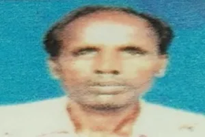 Sitapur News: धारदार हथियार से पुत्र के साथ मिलकर बड़े भाई ने की भाई की हत्या, इलाके में सनसनी