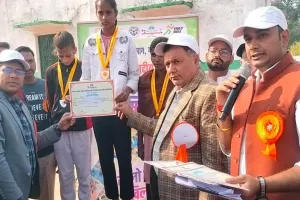 गोंडा : ब्लाक स्तरीय खेलकूद प्रतियोगिता में बच्चों ने दिखाई प्रतिभा, फर्राटा दौड़‌ में मुनीता, हिमांशु व राज अव्वल