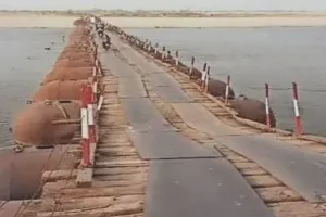 अमेठी से अयोध्या की राह हुई आसान, किशनी-कुडवा घाट पर पीपे के पुलों का निर्माण कार्य शुरू