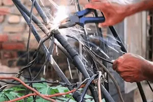 बिजली चोरी : सपा पार्षद सहित पांच से 1.28 करोड़ की वसूली की तैयारी