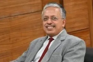 घने कोहरा बना आफत: यूपी में सड़क सुरक्षा पर जीरो टॉलरेंस, मुख्य सचिव एसपी गोयल ने पुलिस-प्रशासन को दिए अलर्ट मोड के सख्त निर्देश