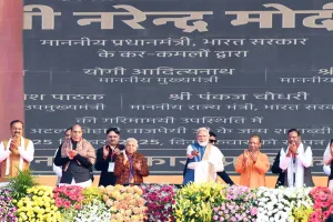 PM मोदी ने विपक्ष पर साधा निशाना,कहा- कांग्रेस, सपा ने भाजपा को बदनाम किया, हमने नहीं किया भेदभाव