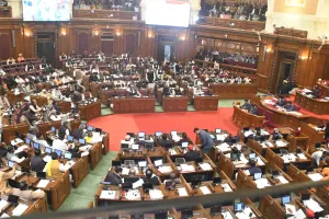 शीतकालीन सत्र में हंगामा: सपा का वॉकआउट, सरकार बोली- किसान पलायन नहीं, खेती की ओर लौट रहे