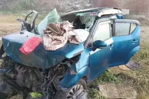 मेरठ: हिंडन नदी में गिरी कार, हेड कांस्टेबल समेत दो लोगों की मौत 