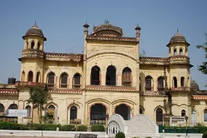 लखनऊ बनेगा अंतरराष्ट्रीय पर्यटन हब: भातखंडे विश्वविद्यालय का नया विश्वस्तरीय कैंपस और डबल डेकर बस से मिलेगा नया लुक