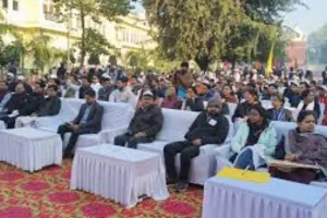 HIV से पीड़ित लोग अब सामान्य और सुखी जीवन जी सकते हैं... विजय विश्वास पंत ने लोगों को किया जागरूक