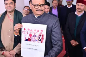 कफ सिरप में वांछितों से रिश्ते की स्थिति स्पष्ट करे सपा, ब्रजेश पाठक ने दिखाई अखिलेश के साथ तस्वीरें 