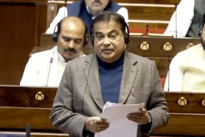 टोल नाकों पर कैमरों से सारा काम होने के कारण रोज होने वाले झगड़ों से मिलेगा छुटकारा : गडकरी