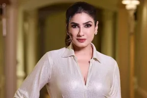 रवीना टंडन ने बांग्लादेश में हिंदू युवक की बर्बर हत्या पर उठाई अवाज, कहा- 'कुछ लोग इन क्रूरताओं को भी जस्टिफाई करेंगे'