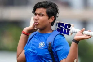 वैभव सूर्यवंशी ने मचाया रांची में धमाल... विजय हजारे के मैच में 84 गेंद पर बनाए 190 रन 