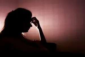 Rampur : दो माह की बेटी को कब्जे में कर महिला के साथ तीन युवकों ने किया रेप