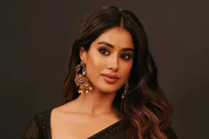 Actor of the Year 'Female'... जाह्नवी कपूर को मिला अवॉर्ड, सोशल मीडिया पर जताई खुशी
