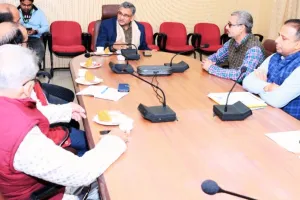    प्रदूषण से वनस्पतियों की प्रजाति पर संकट:  लखनऊ में CSIR-NBRI में 7वीं अंतरराष्ट्रीय सम्मेलन आरंभ, देश-विदेश से प्रतिनिधि ले रहे हिस्सा 