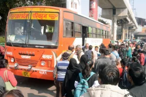  तकनीकी खामियां रोडवेज हादसों की वजह:  जांच के नाम पर खानापूर्ति, लखनऊ परिक्षेत्र की 72 बसें पार कर चुकी हैं 8 साल