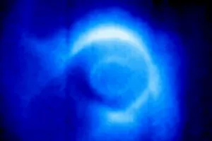 पृथ्वी की है एक चुंबकीय पूंछ 