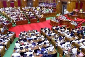 यूपी विधानसभा सत्र में उठा SIR और BLO की मौतों का मामला, विपक्ष ने किया हंगामा, मुआवजा और नौकरी की मांग  