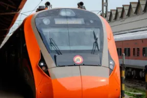 अब नियमित चलेगी  गोमतीनगर-सहानपुर वंदे भारत, प्लेटफार्म नंबर 6 से होगा संचालन