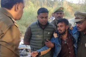   जसवंतनगर पुलिस को बड़ी सफलता:  मुठभेड़ में घायल हुए बदमाश, लूट और टप्पेबाजी के मुकदमे दर्ज  