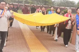 कुशीनगर में बढ़े चीनी पर्यटक... कोरोना महामारी के 5 साल बाद हटा प्रतिबंध, पर्यटन आय बढ़ने की उम्मीद